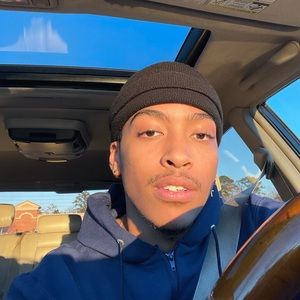 Meet your Posher, Anton